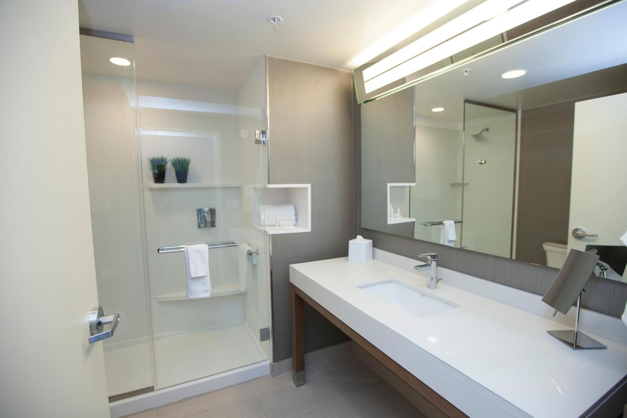 Courtyard By Marriott Houston City Place Spring Buitenkant foto