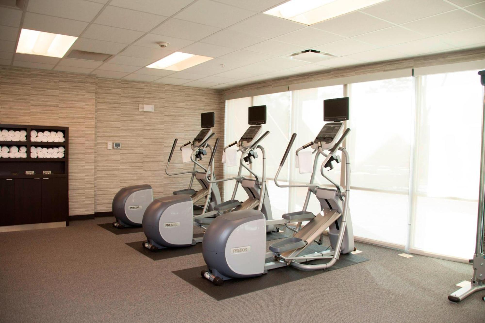 Courtyard By Marriott Houston City Place Spring Buitenkant foto