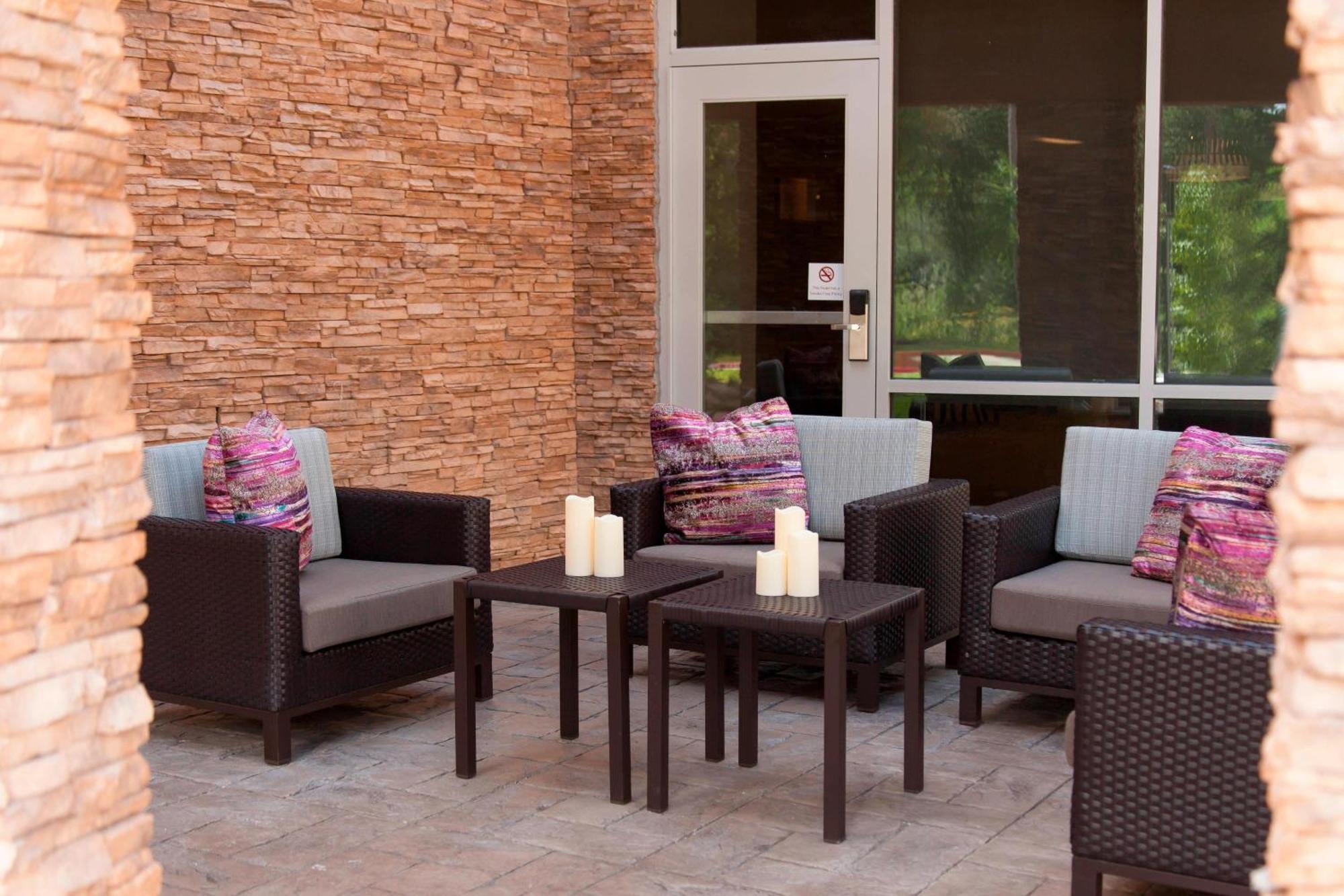 Courtyard By Marriott Houston City Place Spring Buitenkant foto