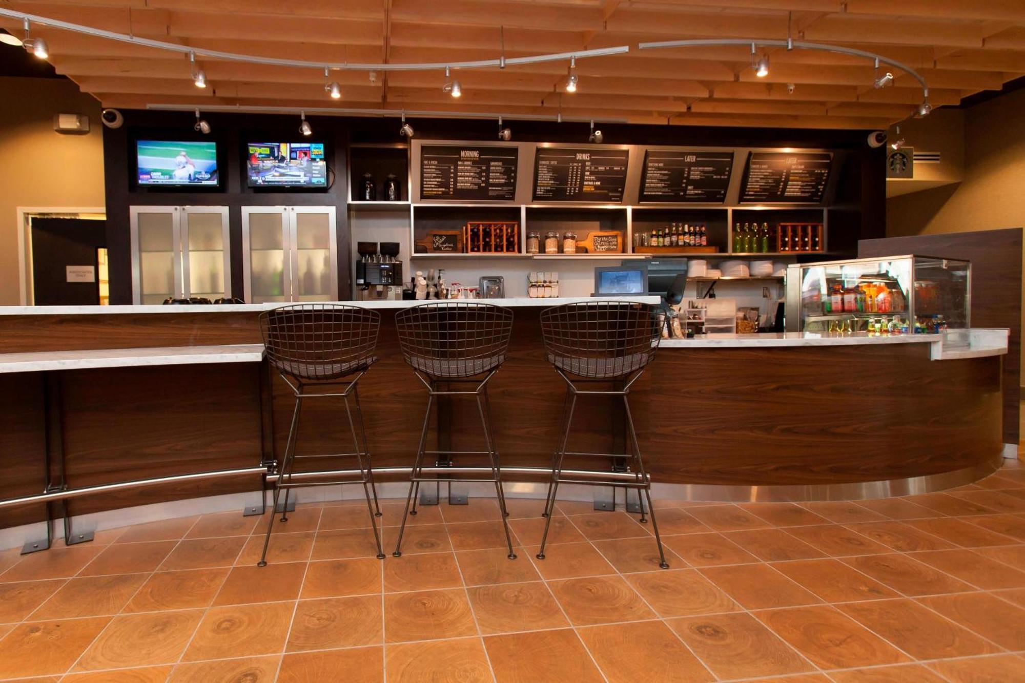 Courtyard By Marriott Houston City Place Spring Buitenkant foto