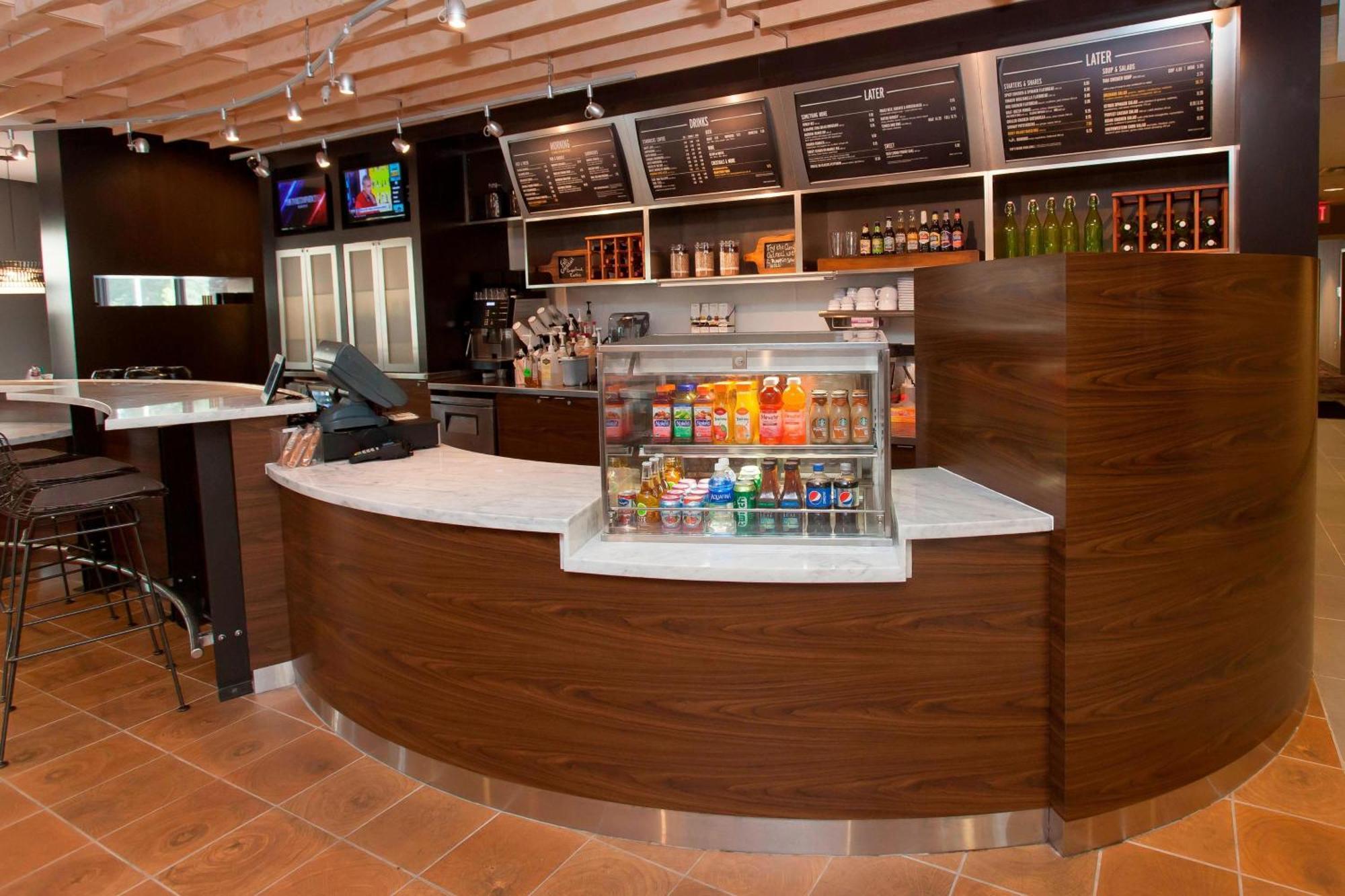 Courtyard By Marriott Houston City Place Spring Buitenkant foto